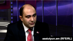 Эдмон Марукян в студии «Азатутюн ТВ» (архив)