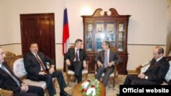 Ermənistan hakimiyyəti ilə  danışıqlar aparmaq riskli məşğuliyyətdir