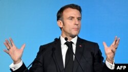 «У найближчі місяці нам доведеться прискорити масштаби нашої підтримки», – сказав Емманюель Макрон 