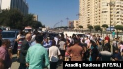 Məcburi köçkünlərin etirazı, Bakı  