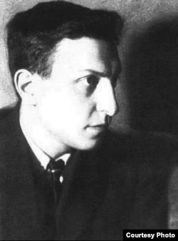 Вениамин Каверин.