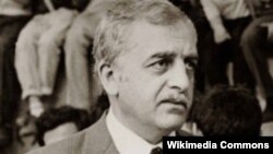 Первый президент Грузии Звиад Гамсахурдиа