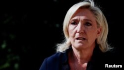 Французский ультраправый политик, лидер партии "Национальное объединение" Марин Ле Пен