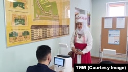 Один из избирательных участков в Кыргызстане.