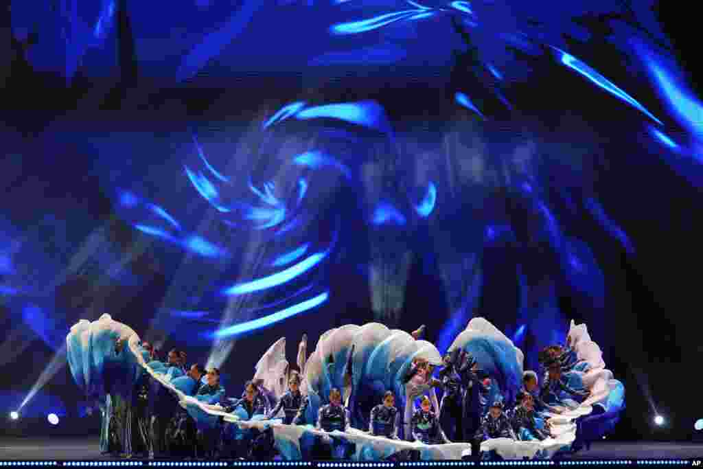 Lebanon Mayyas Troupe