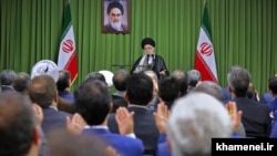 دیداری رئیس و نمایندگان مجلس دهم با علی خامنه‌ای