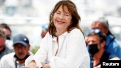 Джейн Биркин, архивера сурт