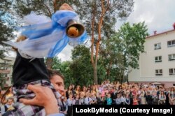 Апошні званок у беларускай школе. Ілюстрацыйнае фота