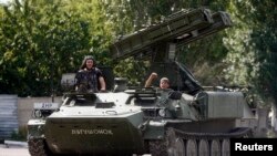  تجزیه‌طلبان اوکراینی در دونتسک 