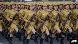 سربازان زن کره شمالی