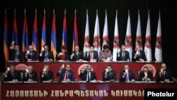 ՀՀԿ-ի ղեկավարությունը կուսակցության համագումարի ժամանակ, արխիվ