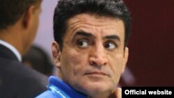 محمد بنا دارنده مدال نقره جهان در سال ۱۹۸۳ است. او مربی سال ورزش ایران شده و عنوان بهترین مربی جهان در سال ۲۰۱۱ را نیز نصیب خود کرده است