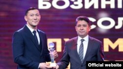 Илхомджон Баротов