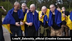 Раніше Радіо Свобода стало відомо, що масштабний обмін полоненими між Україною і Росією триває 23 травня
