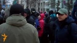 Украина: Евромайдан  у президентской администрации