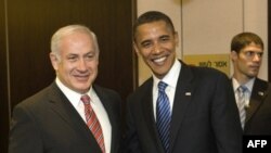 آقای اوباما در دیدار با بنیامین نتانیاهو، رهبر اپوزیسیون دولت اسرائیل. (عکس: AFP)