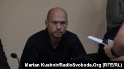 Раніше захисники Іллі Вітюка, як і він сам, відкидали звинувачення та запевняли суд, що Вітюк не має намірів ухилятися від слідства, тиснути на свідків чи залишати країну