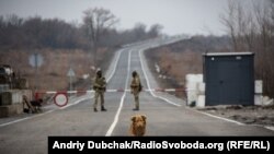 Українські прикордонники звітували про ситуацію на КПВВ на Донбасі