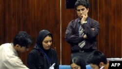 Советлар замонида Ўзбекистон олийгоҳларида сероб бўлган афғонистонлик талабалар¸ бугунга келиб кўзга кўринмай қолди.