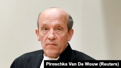 Будевейн ван Ейк, адвокат росіянина Олега Пулатова, якого разом з трьома іншими підозрюваними заочно судять на процесі в Нідерландах у справі про збиття малайзійського авіалайнера рейсу МН17