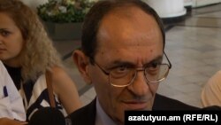 Заместитель министра иностранных дел Армении Шаварш Кочарян (архив)