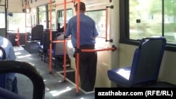 Awtobuslarda maýyplar üçin ýörite şertler döredilmändir.