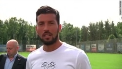 Расистские выходки фанатов в России