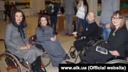 Учасниці мотиваційного вечора «Люди з необмеженими можливостями»