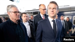 Прэм’ер-міністар Вялікай Брытаніі Кір Стармэр і прэзыдэнт Францыі Эманюэль Макрон у Кіеве