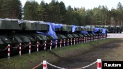 Нямецкія танкі Leopard. Ілюстрацыйнае фота