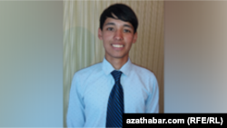 Руслан Артыкмырадов 