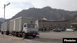 Հայ - իրանական սահմանի Մեղրիի անցակետը, արխիվ