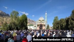 Ош жана Нарындагы Айт намаз
