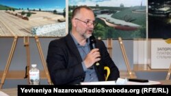 Максим Остапенко