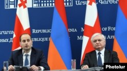 Հայաստանի և Վրաստանի ԱԳ նախարարները Երևանում համատեղ ասուլիսի ժամանակ, ապրիլ, 2017թ․