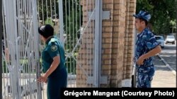 В настоящее время Гульнара Каримова, по данным узбекских властей, содержится в женской колонии в Зангиатинском районе Ташкентской области. 