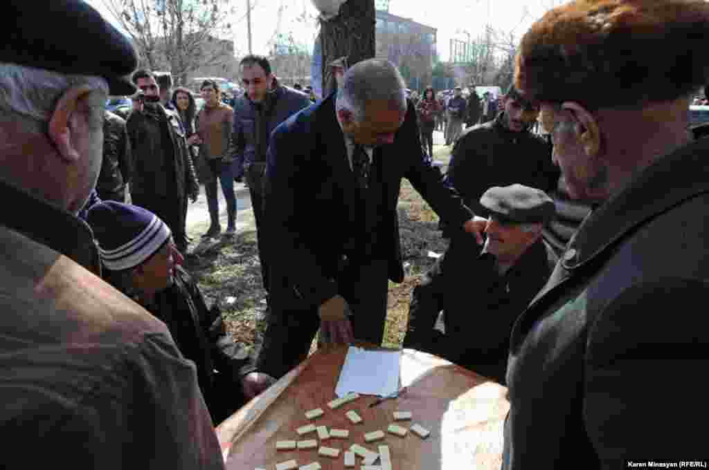 Armenia -- Opposition leader Raffi Hovhannisian holds meetings with supporters in regional towns, 26Feb2013