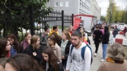 Diňle: Orsýetde okaýan türkmen ýaşlary ýurduna deportasiýa edilýär