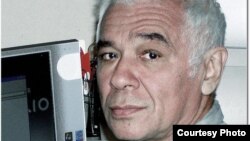 Ўзбекистон Шахс ҳуқуқларини ҳимоя қилиш қўмитаси раиси Марат Зоҳидов.