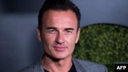 Джулиън Макмеън