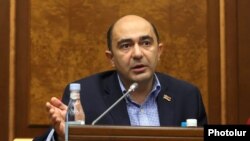 Глава фракции «Просвещенная Армения» Эдмон Марукян (архив)