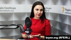 ZMINA İnsan aqları merkeziniñ reberi Tetâna Peçonçik