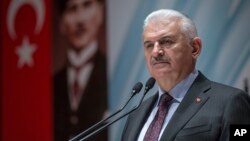 Бинали Йылдырым