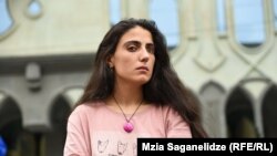 Мако Гомури