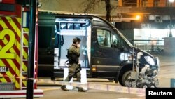 Норвеги -- Полисхоша дIакъевлина Ослон туп а, лаьцна цхьа стан цуьнгахь бомбах тера коьчал хиларна, Осло, Норвеги, Оханан-бутт 8, 2017