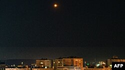 عکس از بایگانی