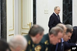 Президент Росії Володимир Путін бере участь у нараді, присвяченій майбутнім російсько-українським переговорам, Москва, 14 травня.