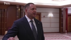 Украинадагы жемкорлук чуусу: Ермак эми эмне болот? 