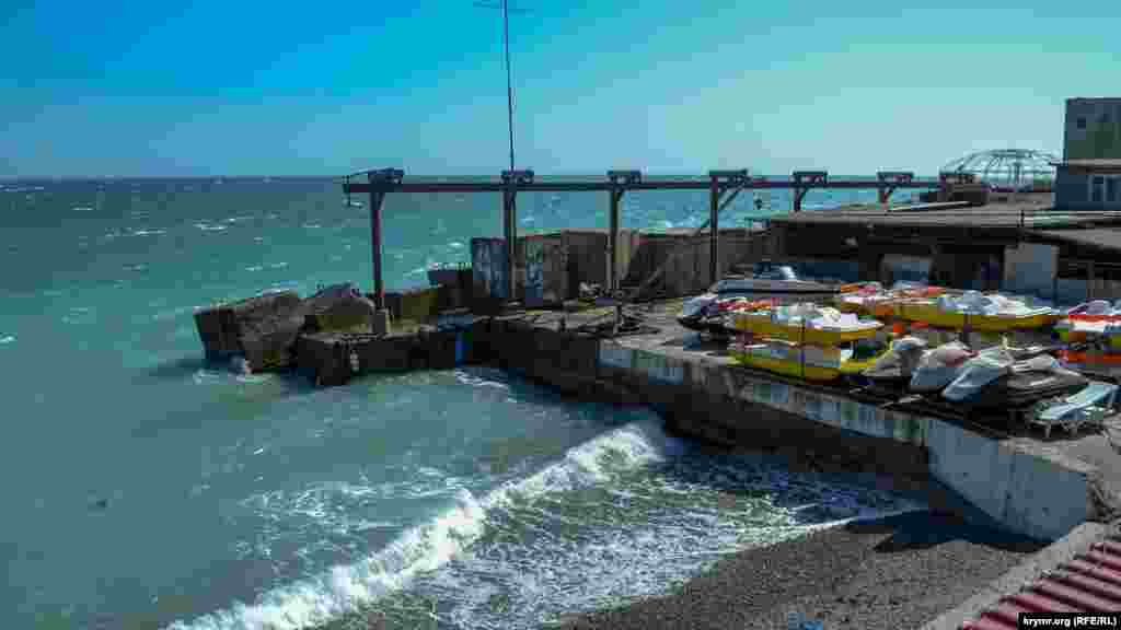 Katamaran ve başqa yaldav bastalarını beş künden berli zoraki raatlıq kün