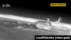 Знищення в анексованому Криму радіолокаційної станції П-18 «Терек» у ніч з 1 на 2 листопада 2025 року. Скріншот кадру відео ГУР